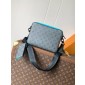 M11648 Trio Messenger