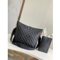 M12068 Coussin Hobo MM