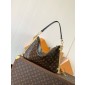 M12075 Lucky Trunk