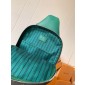 M12734 Avenue Slingbag