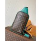 M12734 Avenue Slingbag