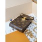 M13572 Phone Pouch Métis