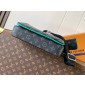 M26052 Trio Messenger
