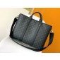M30937 Weekend Tote NM 