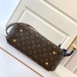 Monogram Canvas Montaigne MM M41056