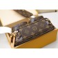 Utility Crossbody Bag 