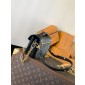 M23081 Pochette Métis East West