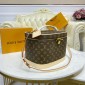 M47280  NICE beauty case 