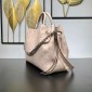 Louis Vuitton Bella Tote in pelle