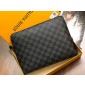 Damier graphinte New Pouch 