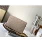 M69423  Vavin Chain Wallet