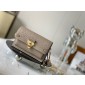 M69423  Vavin Chain Wallet