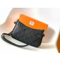 M80349 Easy Pouch On Strap