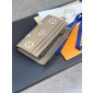 M81049 Sarah Wallet
