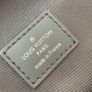 N41719 AVENUE SLING BAG 
